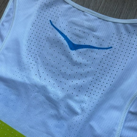 Womens HOKA One Elite Micro-Perforated Aggies Run Club Running Race Singlet NWT - Picture 8 of 8